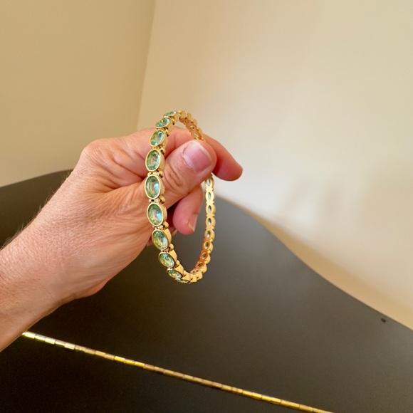 NWT AUTHENTIC LUXURY JULIE VOS CLEAR BAHAMIAN BLUE IMPORTED GLASS BANGLE - Picture 10 of 17